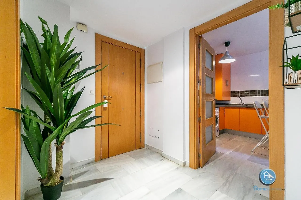 Malaga Boutique Stay - Carlos Haya Area With Parking
