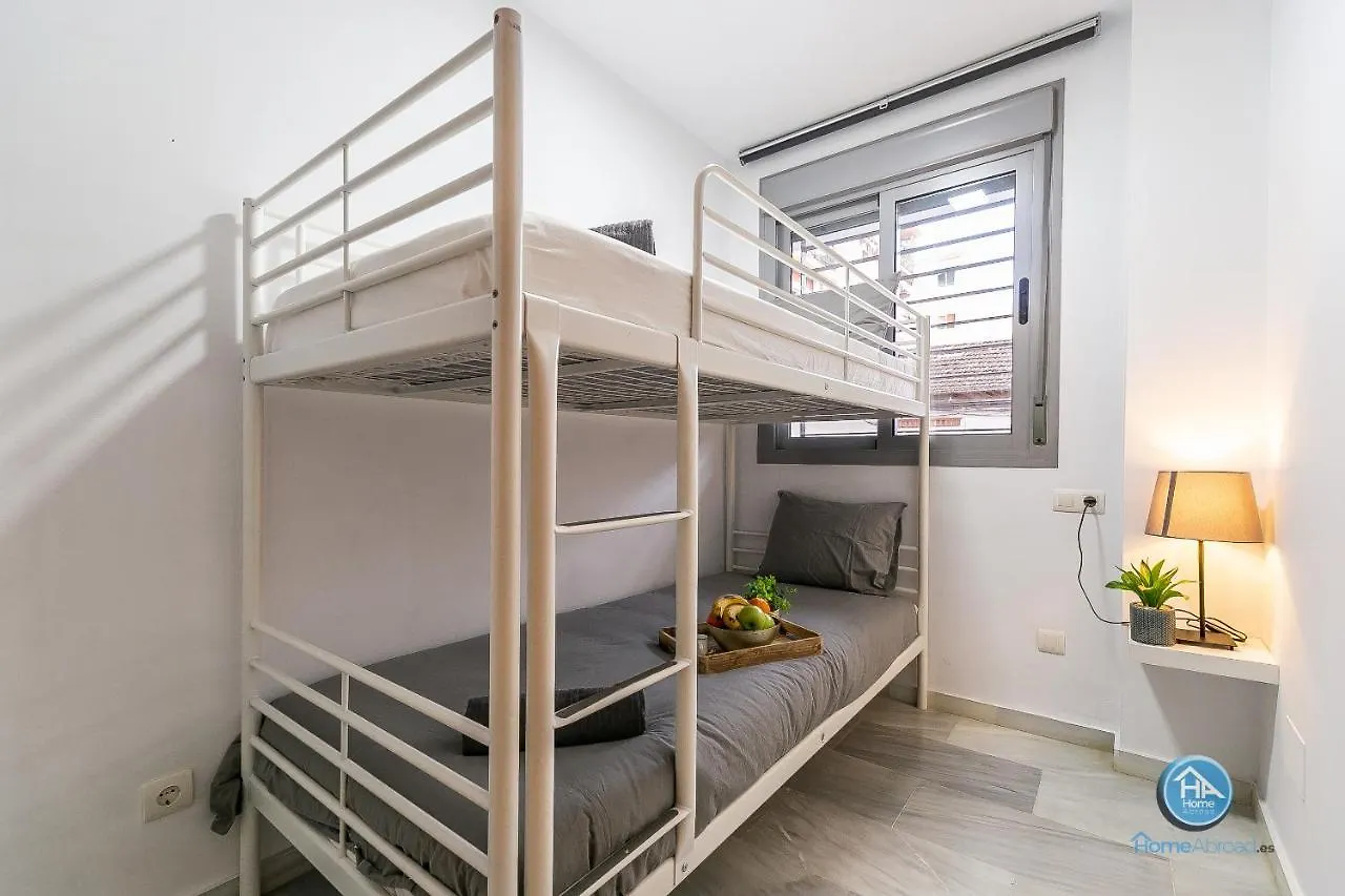 Malaga Boutique Stay - Carlos Haya Area With Parking Ισπανία