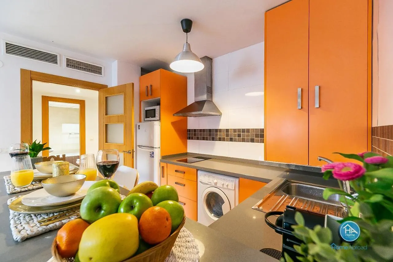 Malaga Boutique Stay - Carlos Haya Area With Parking 0*,